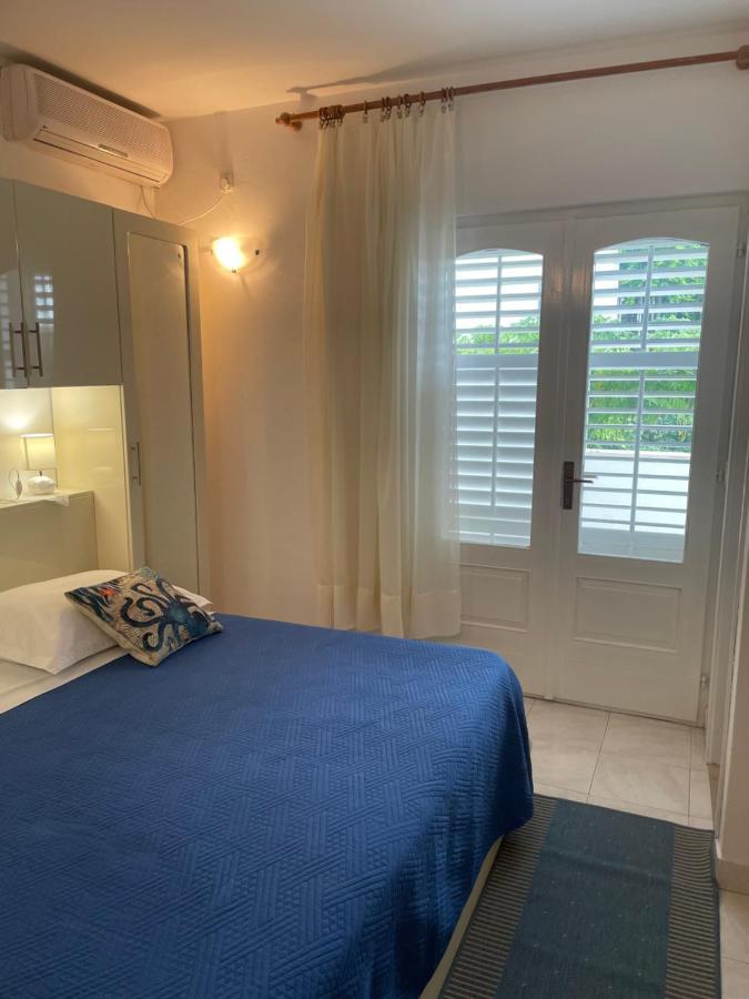 Apartmani Isabella - Ilda Radonic Jelsa  Eksteriør bilde